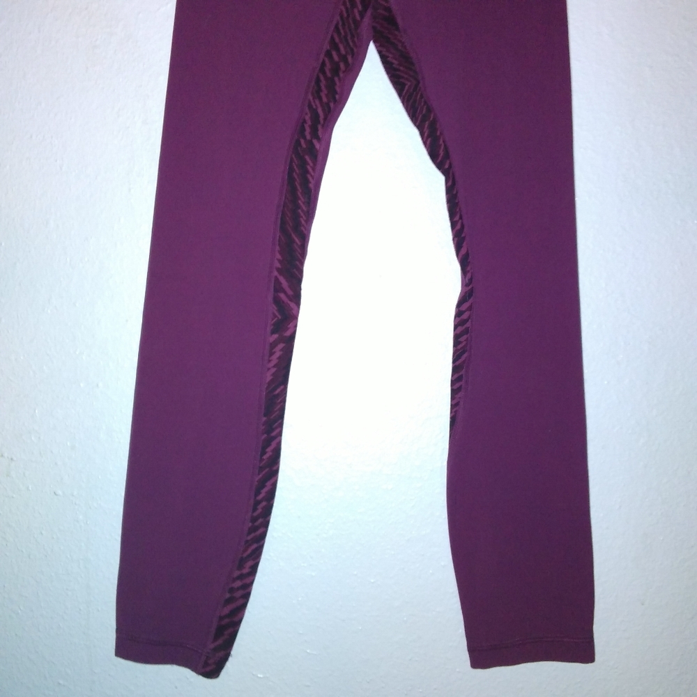 Lululemon Athletica  Plum Leggings - Picture 5 of 16